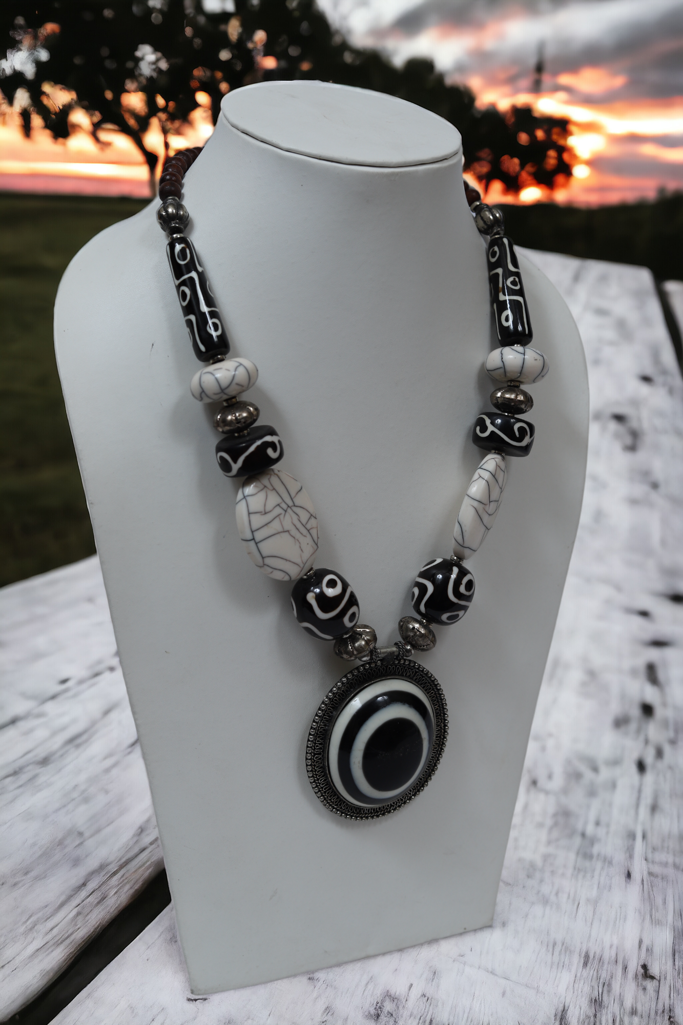Black And White Pendant Necklace