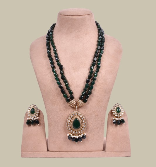 Pendant With Kundan And Shimmering AD Stones